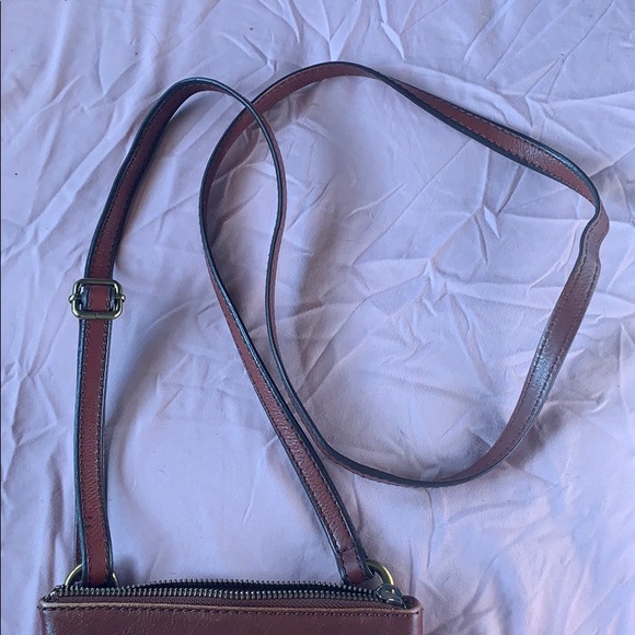 Fossil Crossbody Handbag - Picture 4 of 7